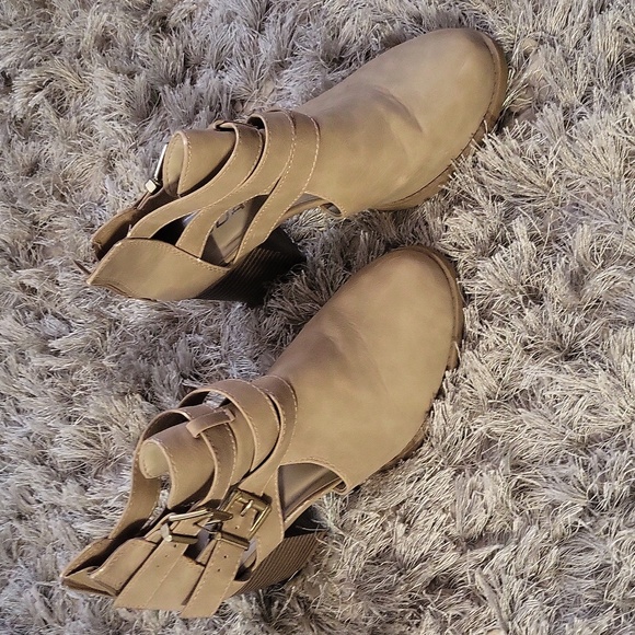 Soda Tan Heeled Ankle Boots with Buckles - Picture 2 of 6